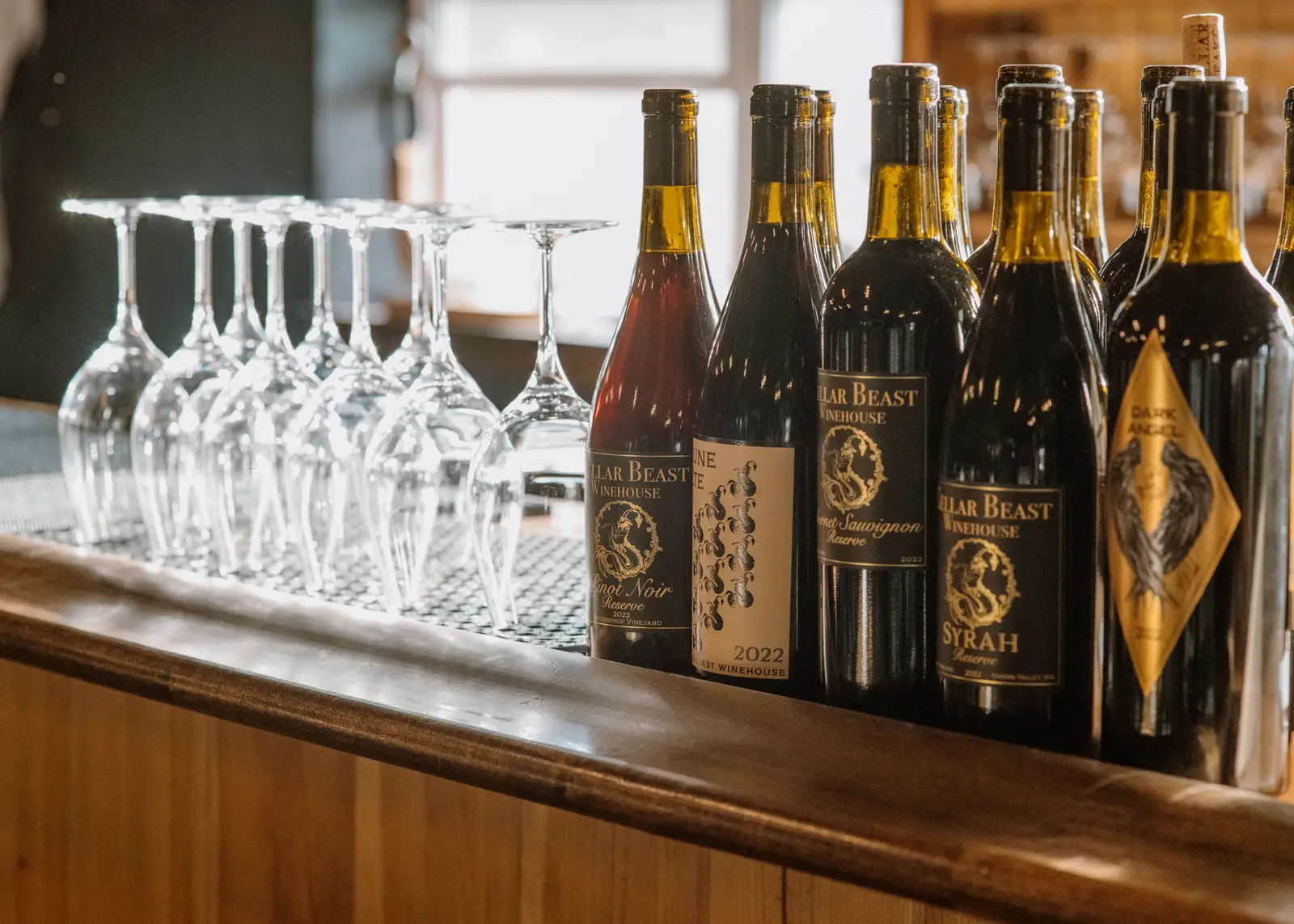Types of Red Wine Explained - Taste & Pairing Guide