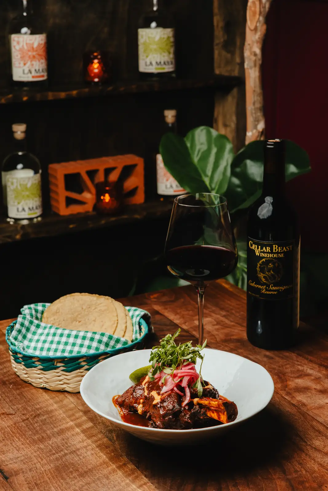 Wine Pairing Guide: Expert Tips & Food Match Chart